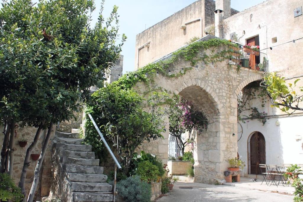 Casa Masseria Dell'800 Gargano. Le Mignole Monte SantʼAngelo Extérieur photo